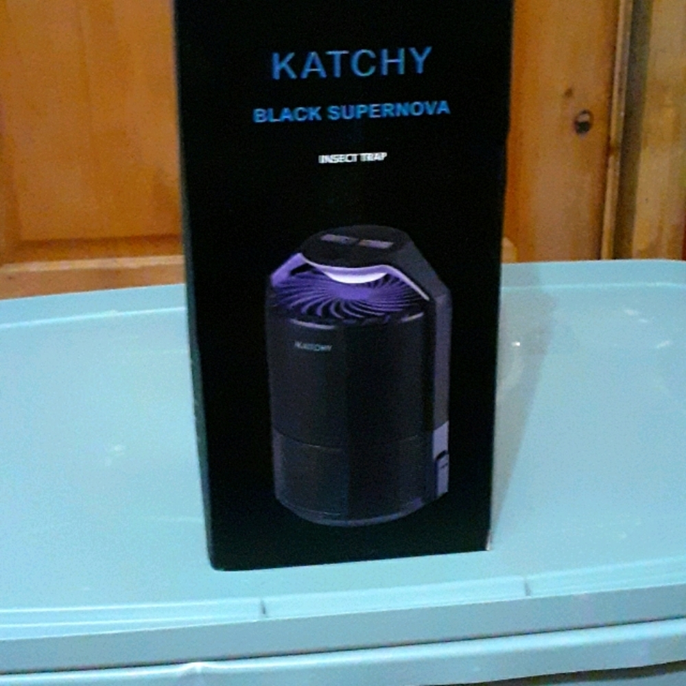 Katchy Black Supernova Outdoor Insect Trap